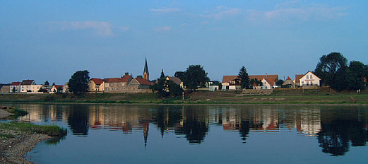 Kreinitz, seen  from the river